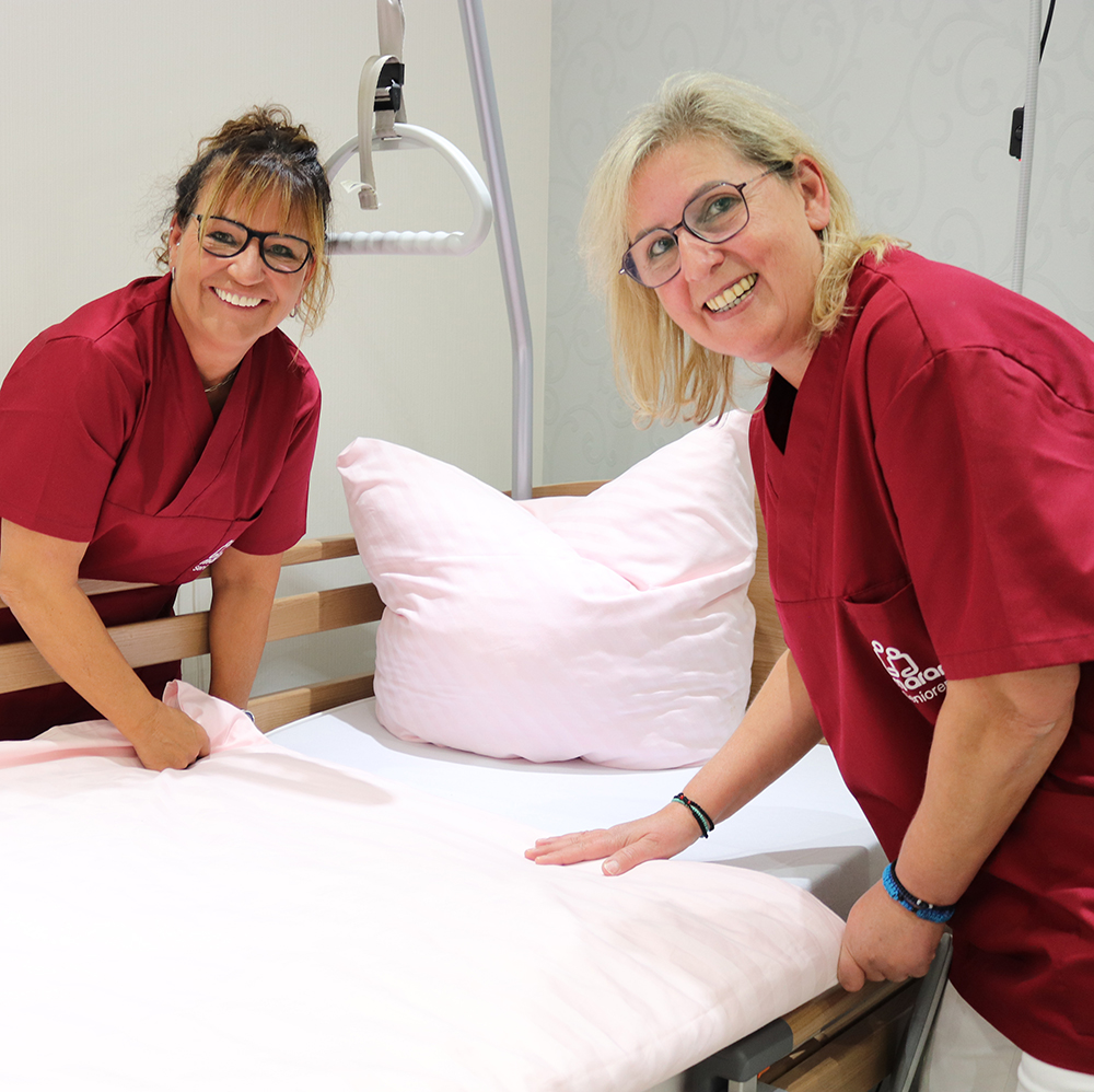 Qualifiziertes Pflegepersonal kümmert sich um das Wohlbefinden